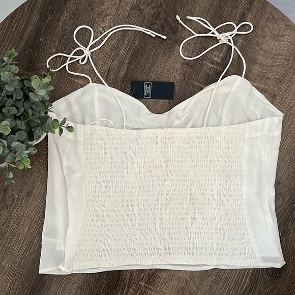 NEW Abercrombie & Fitch Women’s Slim fit Tie Strap V-neck White Cami - Size L - Picture 9 of 10